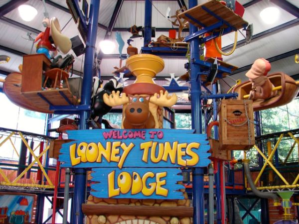 The Looney Tunes Lodge