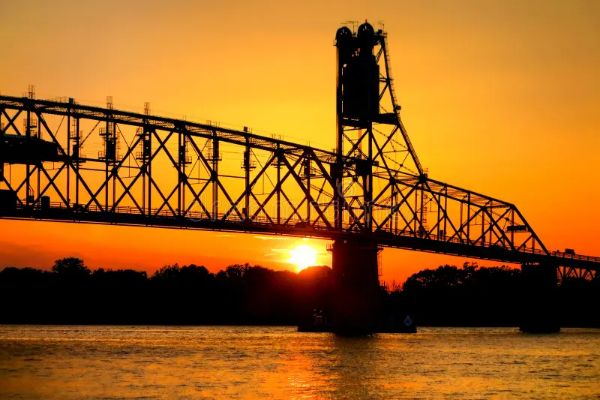 Burlington-Bristol Bridge Welcome Sign