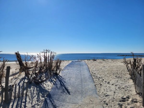 Beach 30th Street Playground