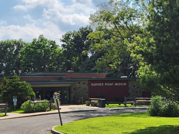 Garvies Point Museum & Preserve