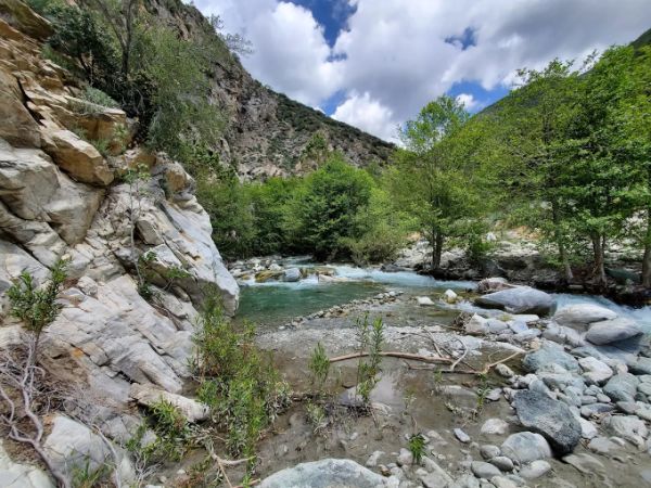 Bridge to Nowhere - Trailhead