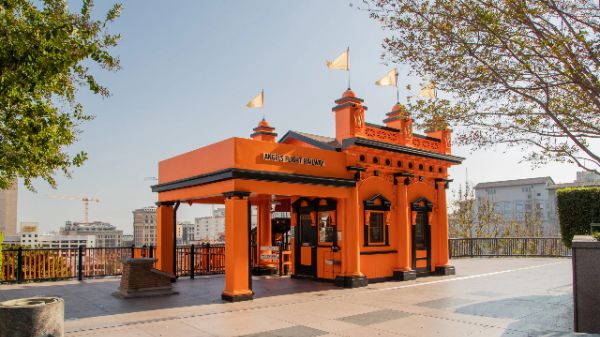 Angels Flight lower station