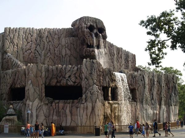 Skull Mountain