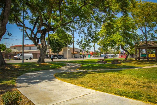 Leon H Washington Park