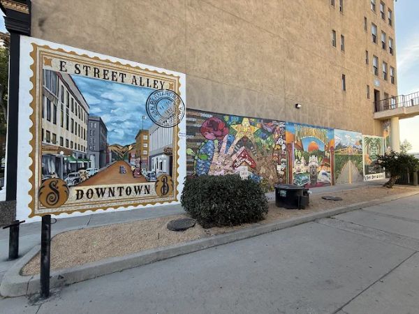 E Street Alley Murals