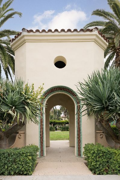 Coral Tree Square Park