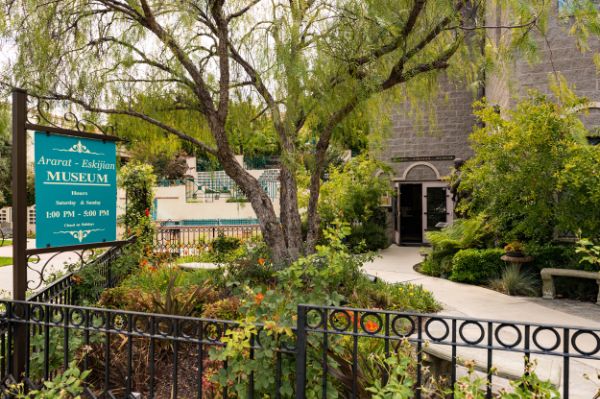 Ararat-Eskijian Museum