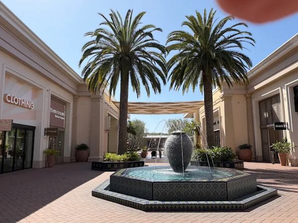 Irvine Spectrum Center Carousel