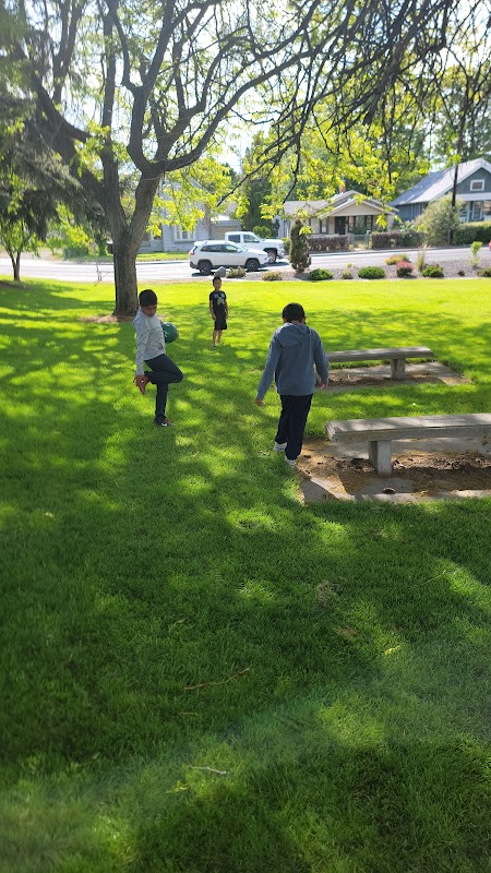 Rosalma Garden Club Park