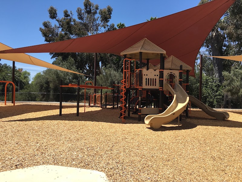 Fallbrook Community Center and Park