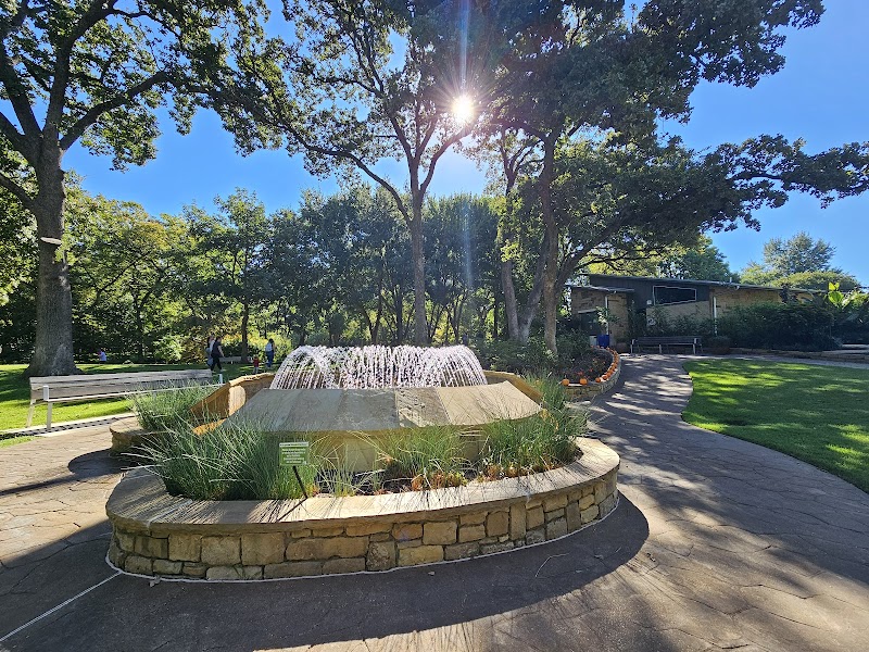 Grapevine Botanical Garden at Heritage Park