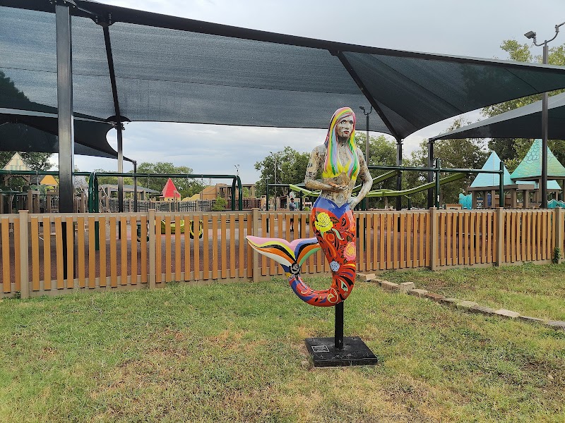 Mermaid Statue #10 Blooming Brightly