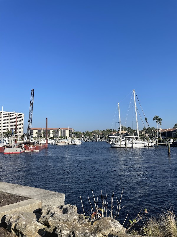 Picnic Pointe/Marina at The Landings