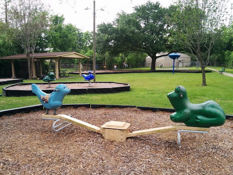 Teaneck/Astoria Park