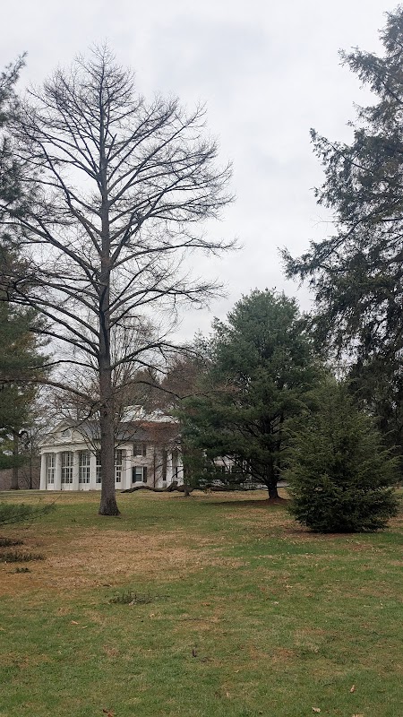 Pavilion Visitor Center