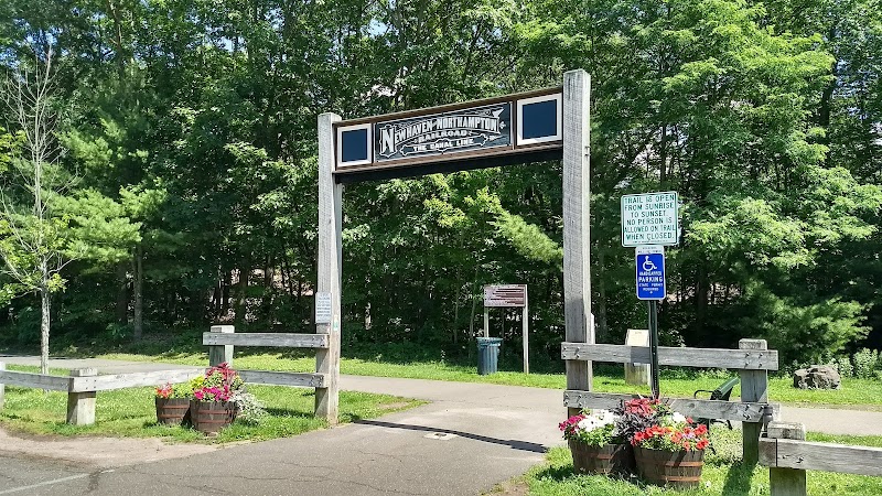 Farmington Canal Parking