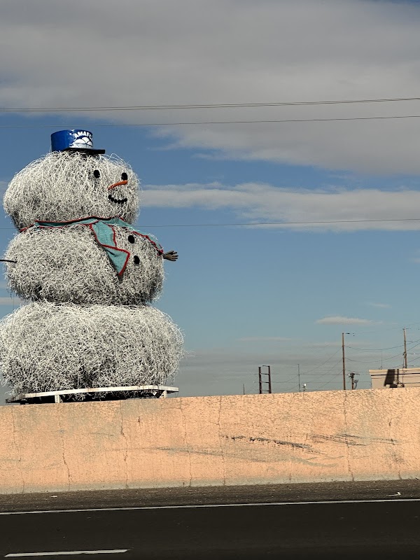 The Tumbleweed Snowman