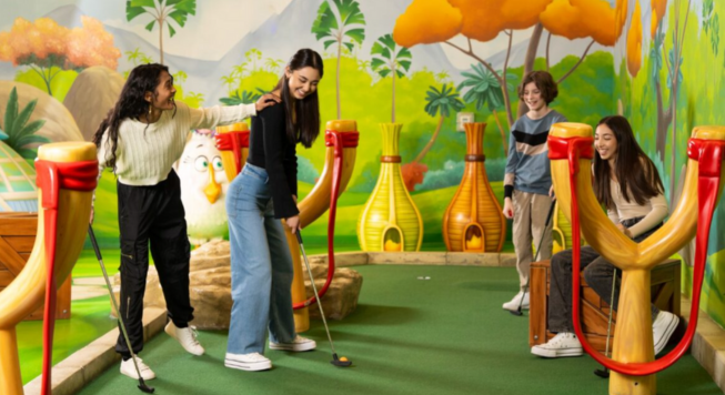 Angry Birds Mini Golf