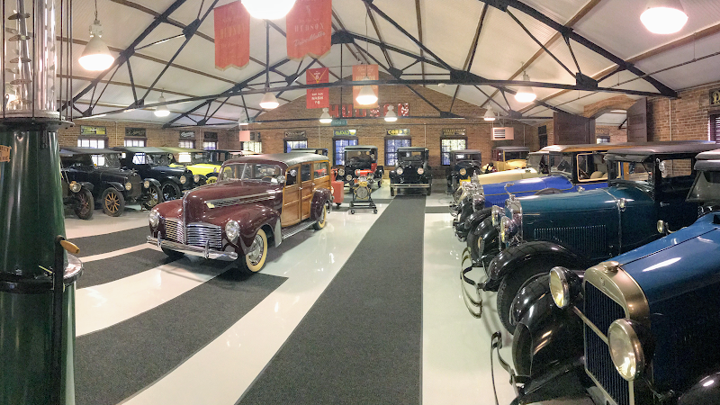 Old Spokes Car Museum