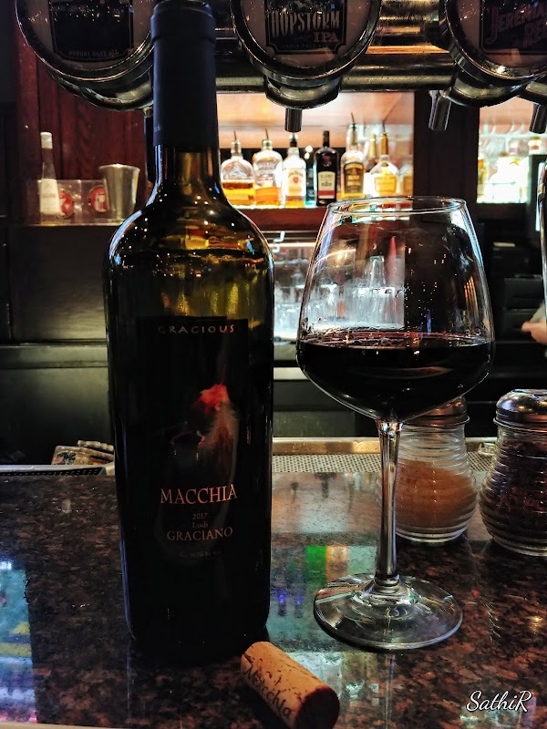 Macchia Wines