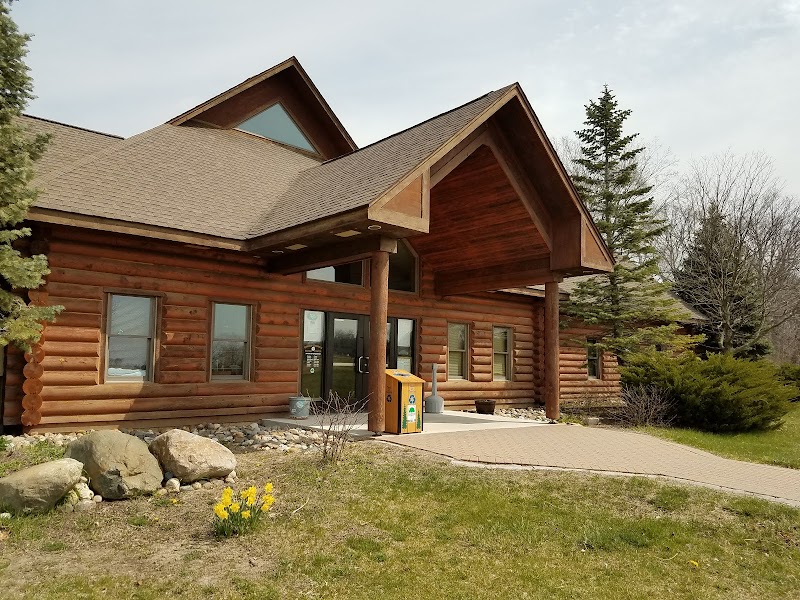 Burgess-Shadbush Nature Center