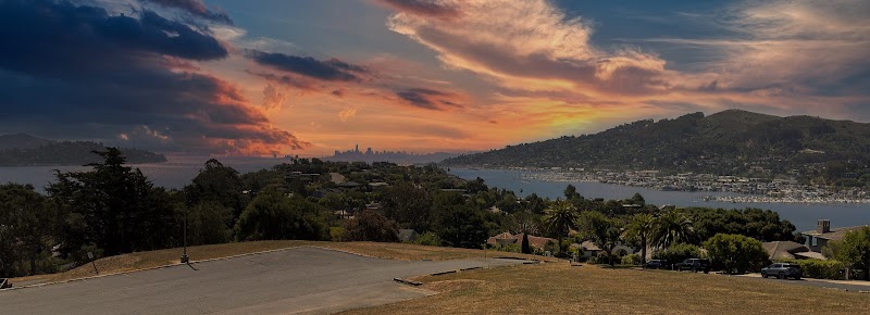 OVERLOOK TO SAN FRANCISCO FROM STRAWBERRY