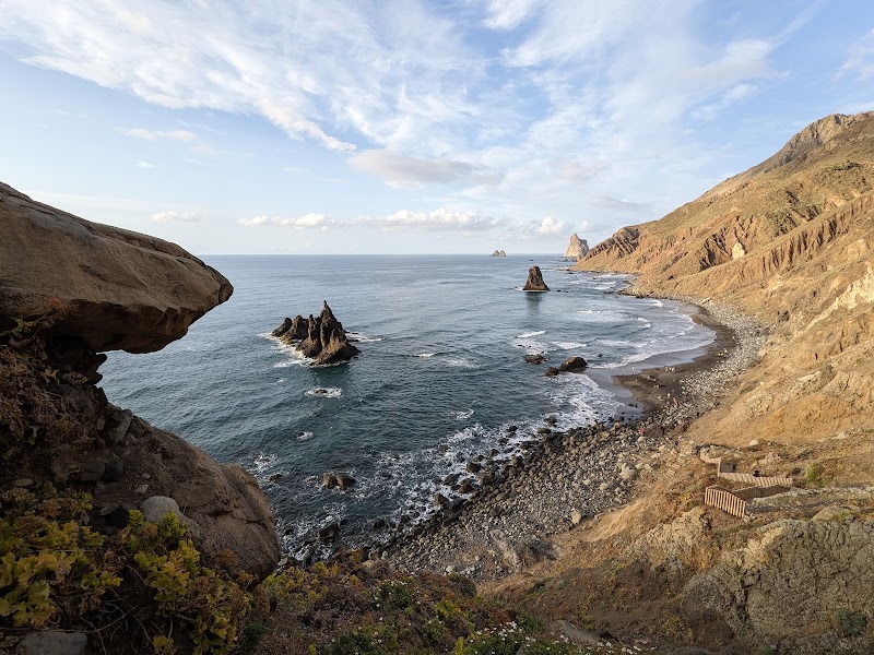 Acceso escaleras a la Playa Benijo