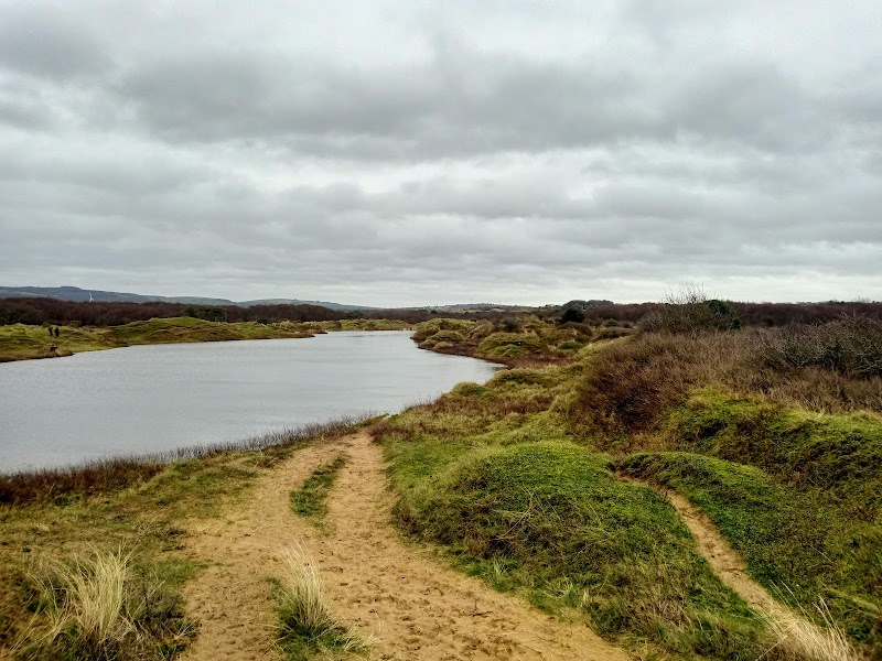 Kenfig Pool - South Hide