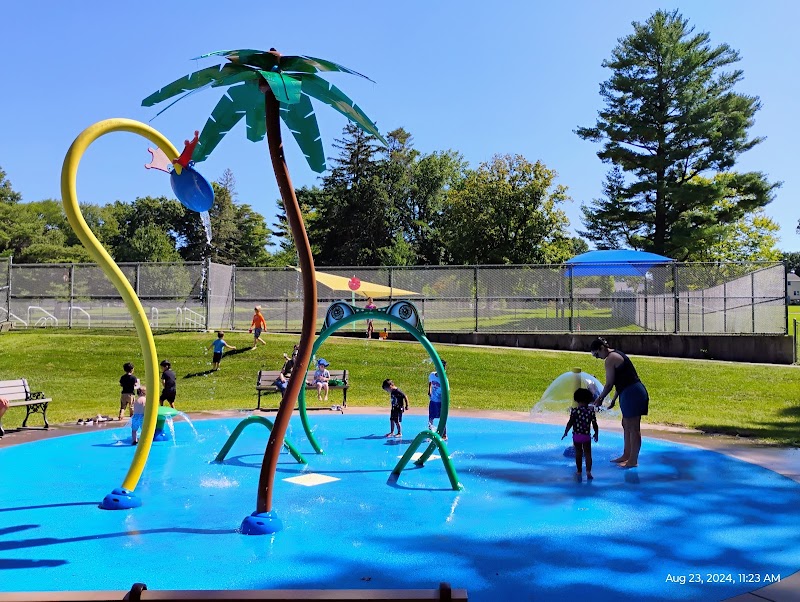 Fernridge Park and Pool