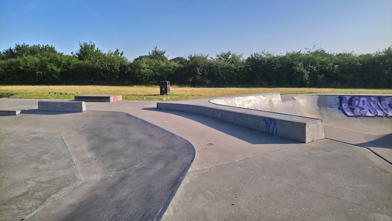 Lake Farm Country Park