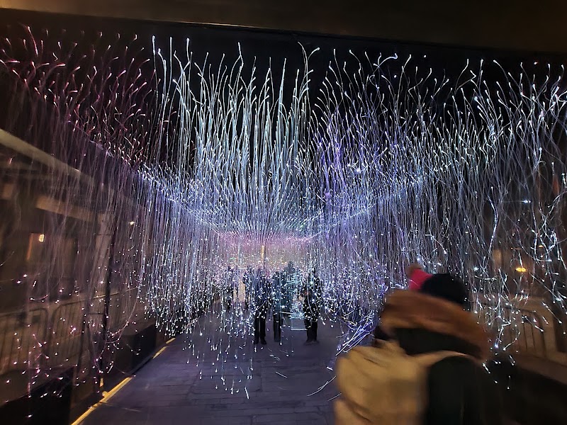 Wren Landing Square Canary Wharf