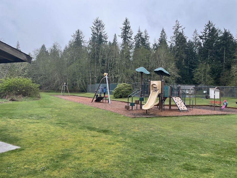 Riviera community’s Interlachen park