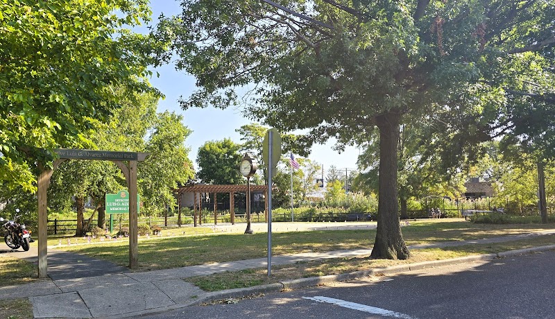 Detective Luis G. Alvarez Memorial Park
