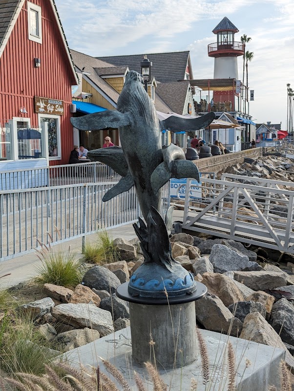 Statue "All life comes from the sea"