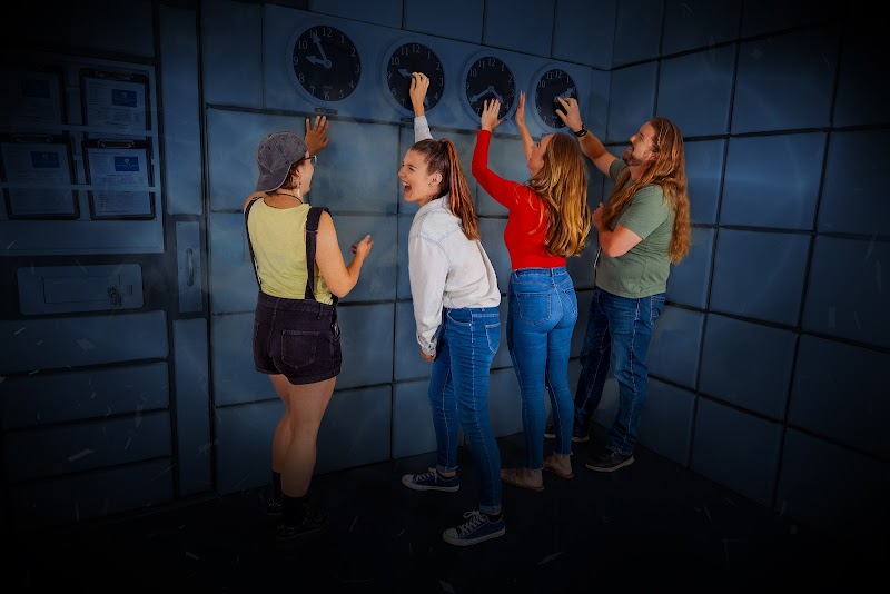 Hypnotic Escape Rooms