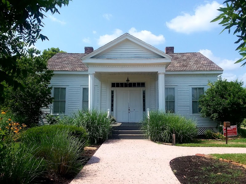 Fernland Historical Park