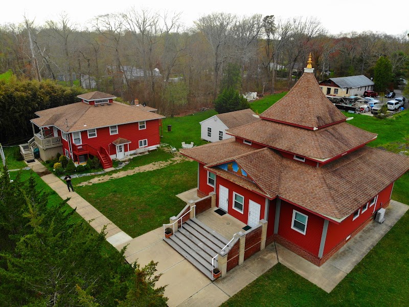 Nitsan Buddhist Temple