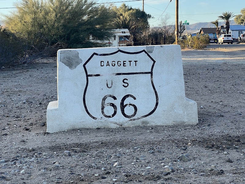 Daggett Us 66 Monument