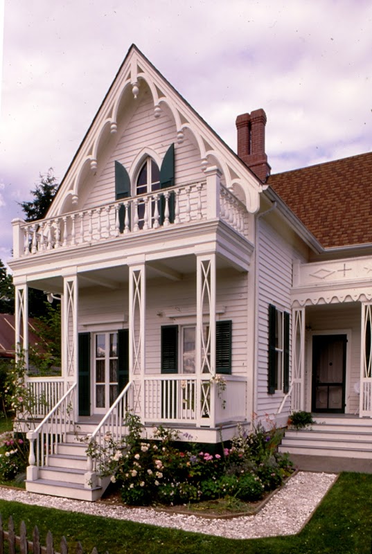 Bigelow House Museum, a historic house museum of the Olympia Historical Society