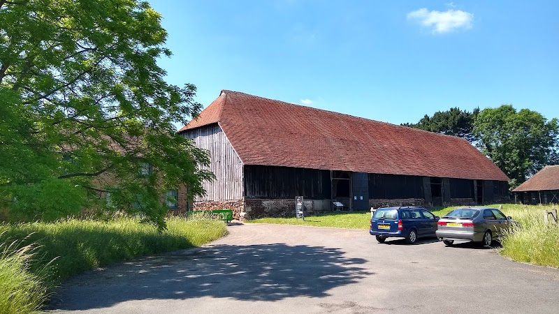 English Heritage - Harmondsworth Barn