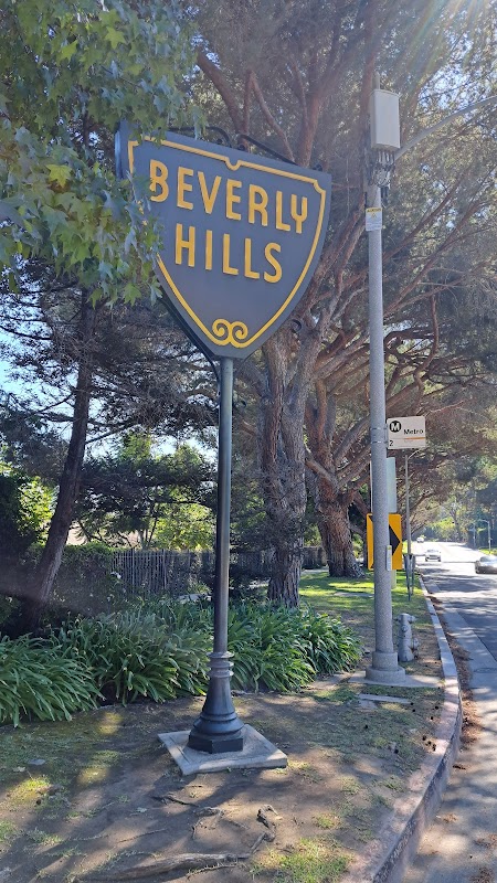 Beverly hills Street sign