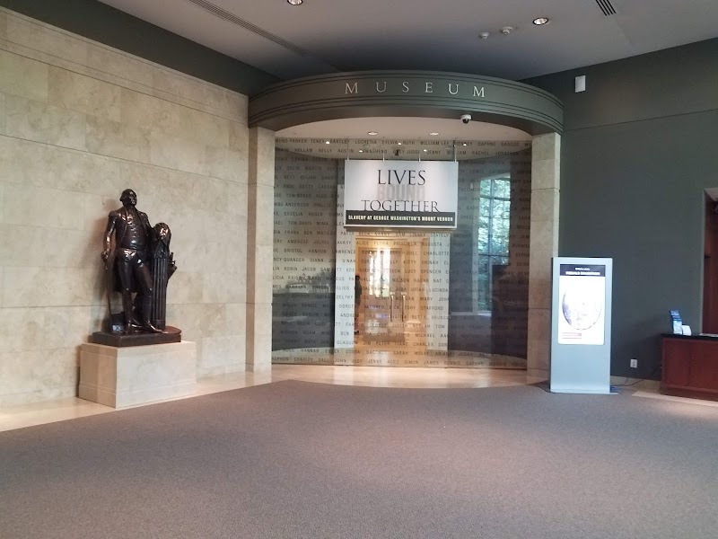 Donald W. Reynolds Museum and Education Center