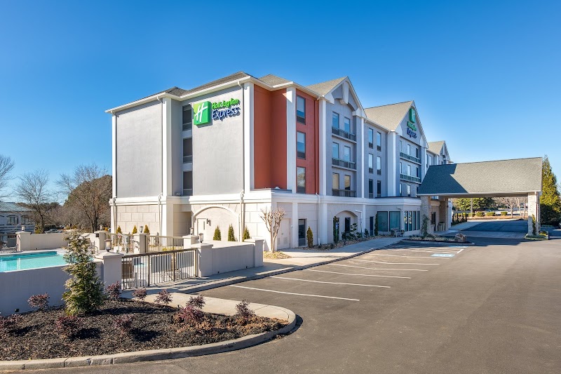 Holiday Inn Express Atlanta West - Theme Park Area by IHG