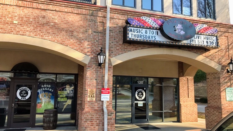 Miciah's Bar & Live Music