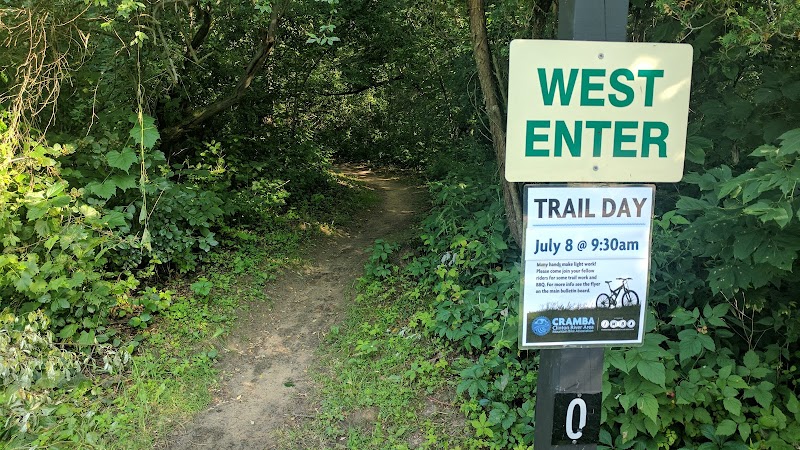 Holdridge CRAMBA Trailhead