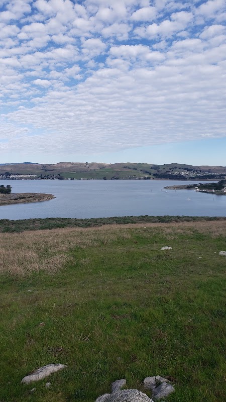 North Kelly Farm Trailhead