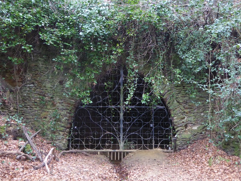 Mother Ludlam's Cave