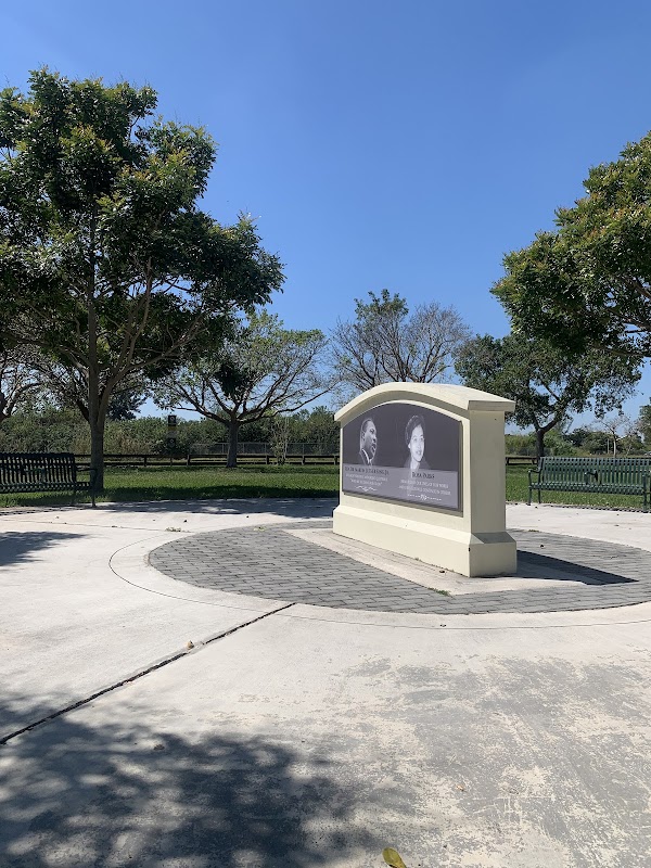 Naranja Lakes Park