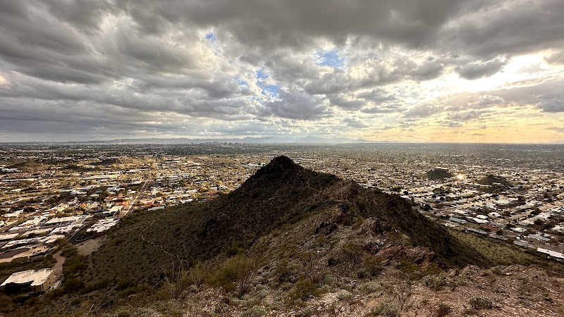 Phoenix Mountains Preserve - Wind Rock Trail