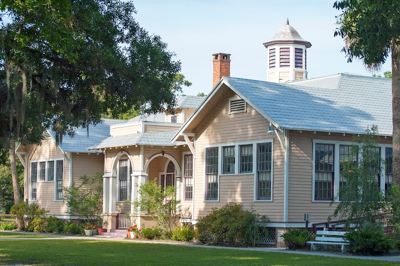 Barberville Pioneer Settlement
